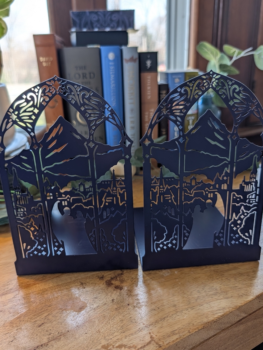 Acotar Fairyloot Decorative Purple Metal Velaris Scene Bookends - Home Accents